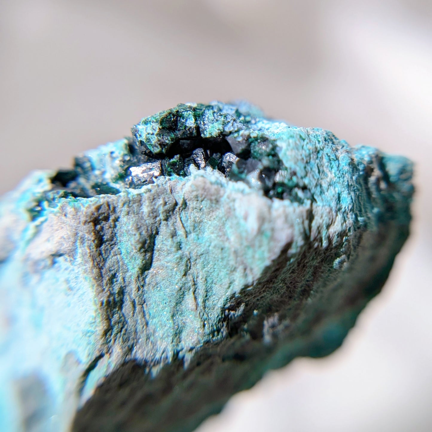 [CY06] Druzy Chrysocolla Malachite and Dioptase, Congo 孔雀礦矽孔雀石翠黃銅礦水晶共生