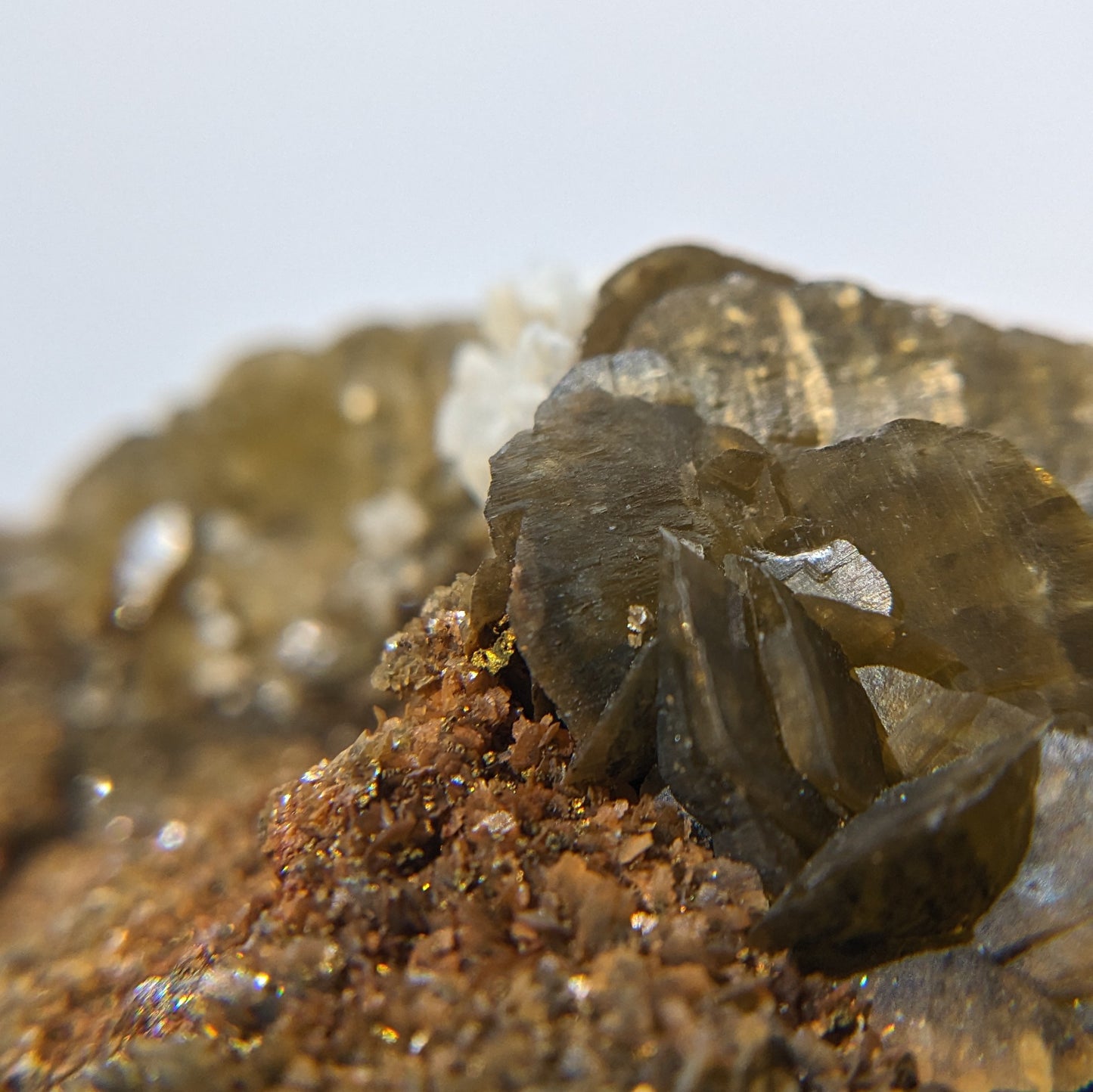 [SI04] Siderite Dolomite Pyrite Specimen 菱鐵礦白雲石硫鐵礦