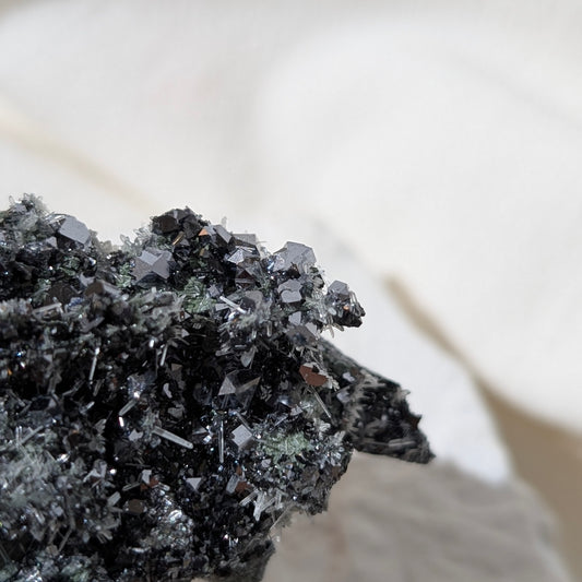 [GA03] Galena with Calcite Quartz, Bulgaria 保加利亞方鉛礦白水晶共生