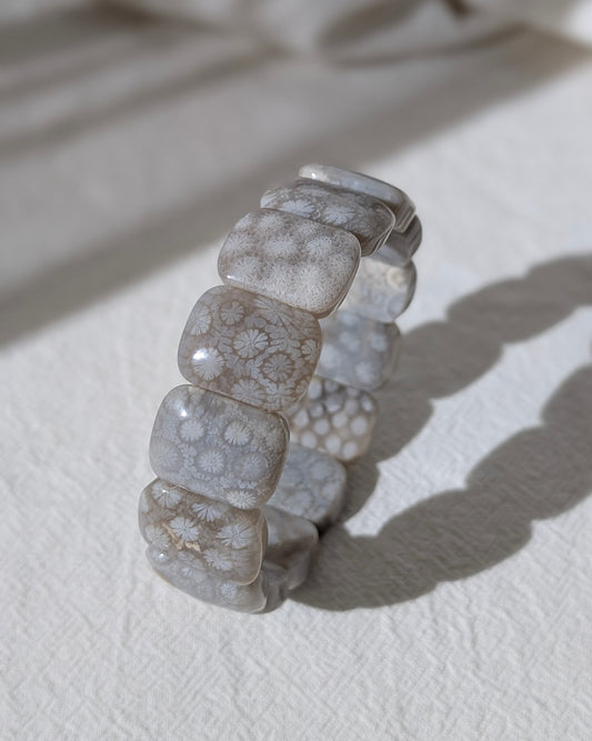 [MBFC01] Fossil Coral Hand band 珊瑚玉手排