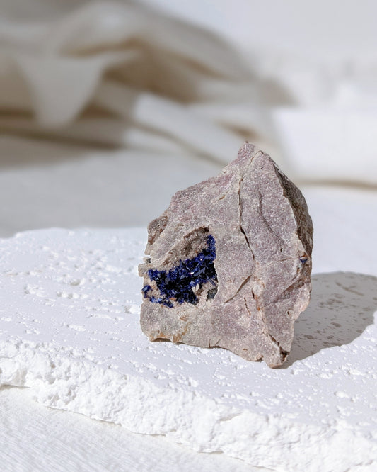 [AZ35] Azurite on matrix, Morocco 摩洛哥藍銅礦