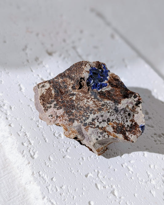 [AZ32] Azurite on matrix, Morocco 摩洛哥藍銅礦