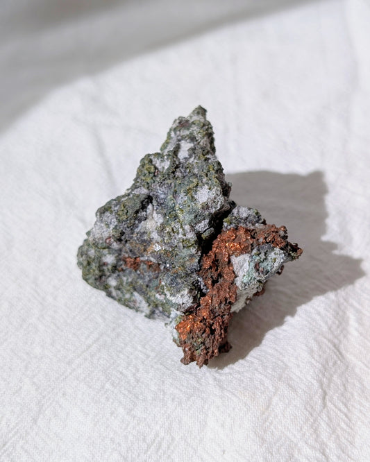 [CO01] Native Copper in Matrix 自然銅