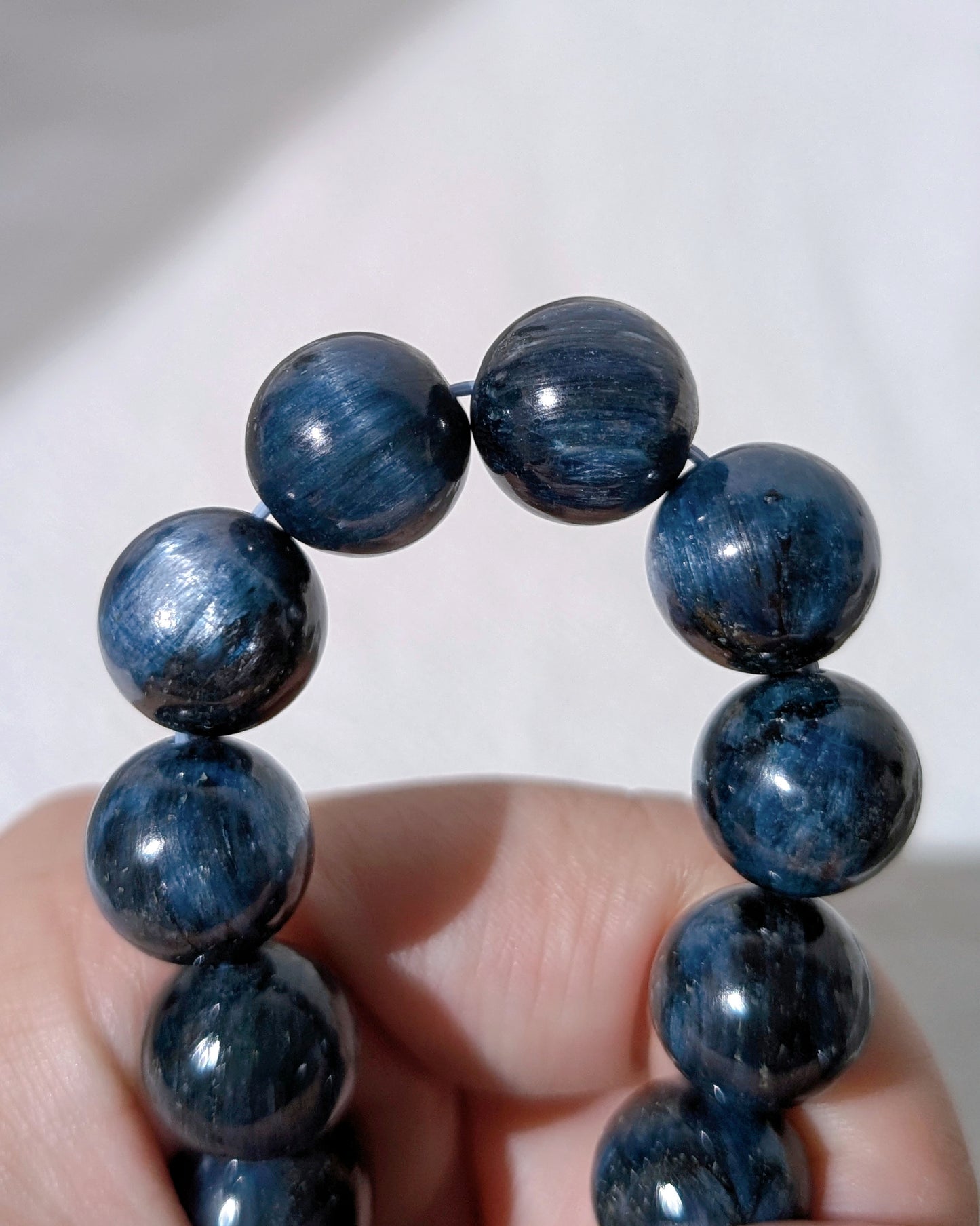 [MBKY01] Cat Eye Blue Kyanite Beaded Bracelet 貓眼藍晶手串 13mm
