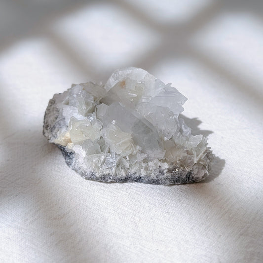 [AQ09] Aquamarine with Silver Mica 雪寶頂海藍寶銀雲母
