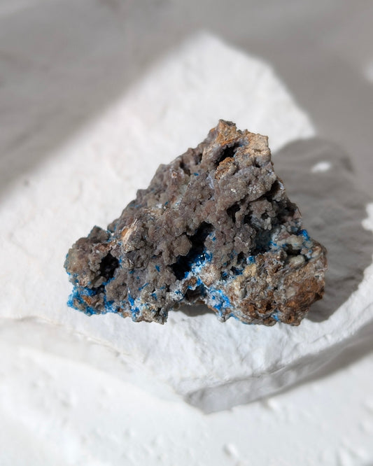 [VE04] Veszelyite with Gibbsite, Yunnan 雲南磷鋅銅礦共生三水鋁