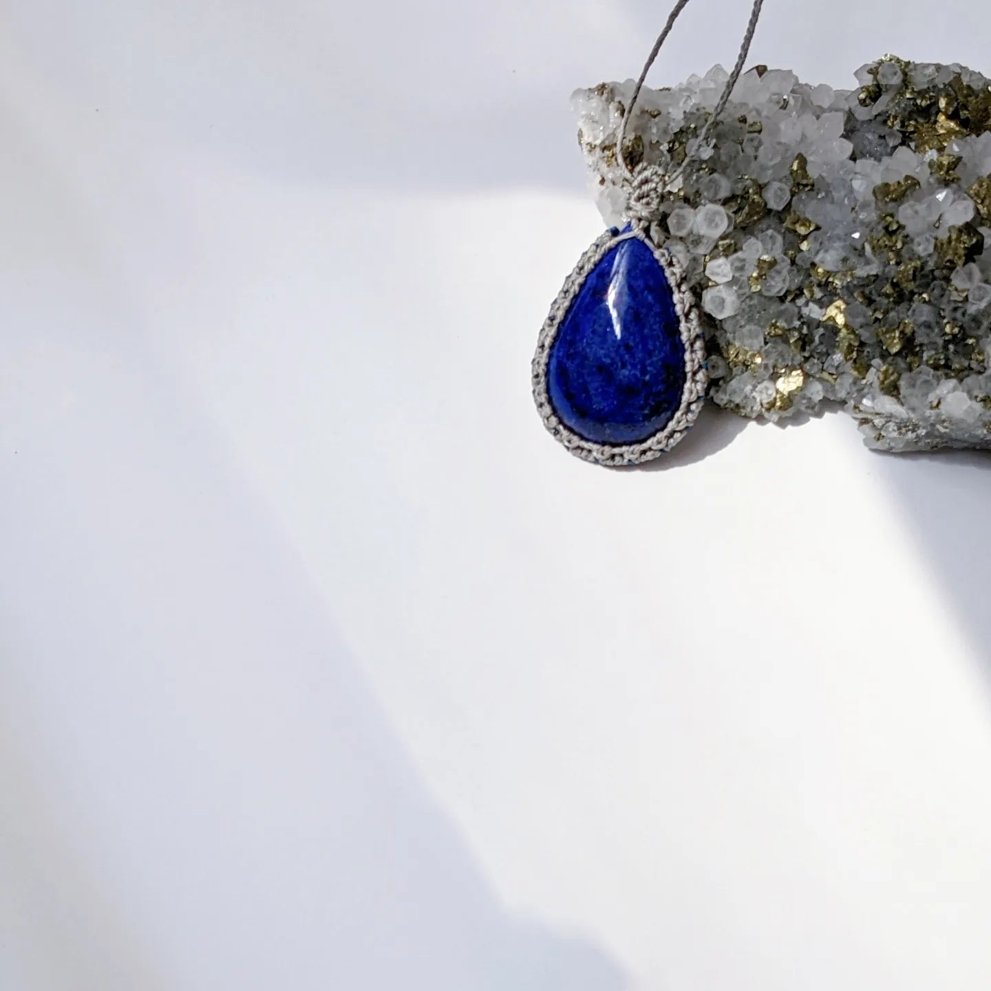 [MMLL03] Lapis Lazuli Pendant Macrame Long Necklace 青金石吊咀編織長頸鍊
